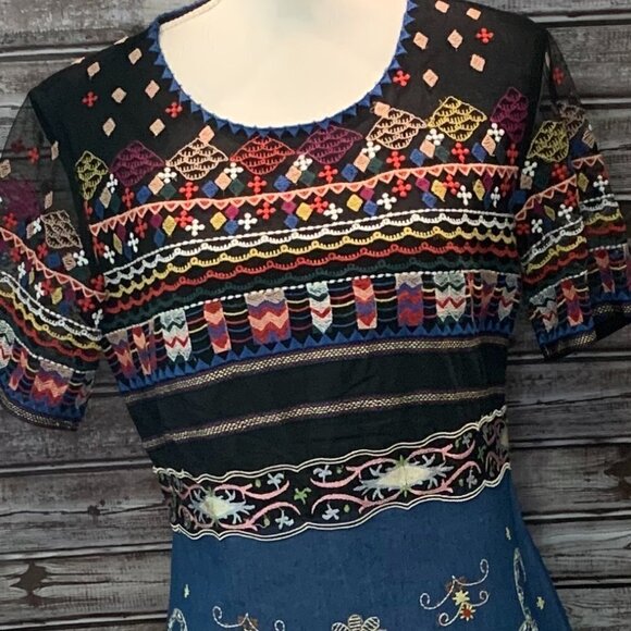 V CHRISTINA Boho Embroidered Denim Dress - Picture 5 of 8